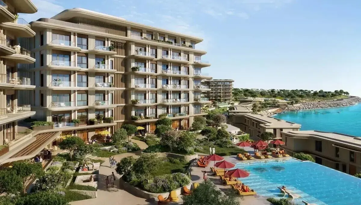 Marina waterfront residences