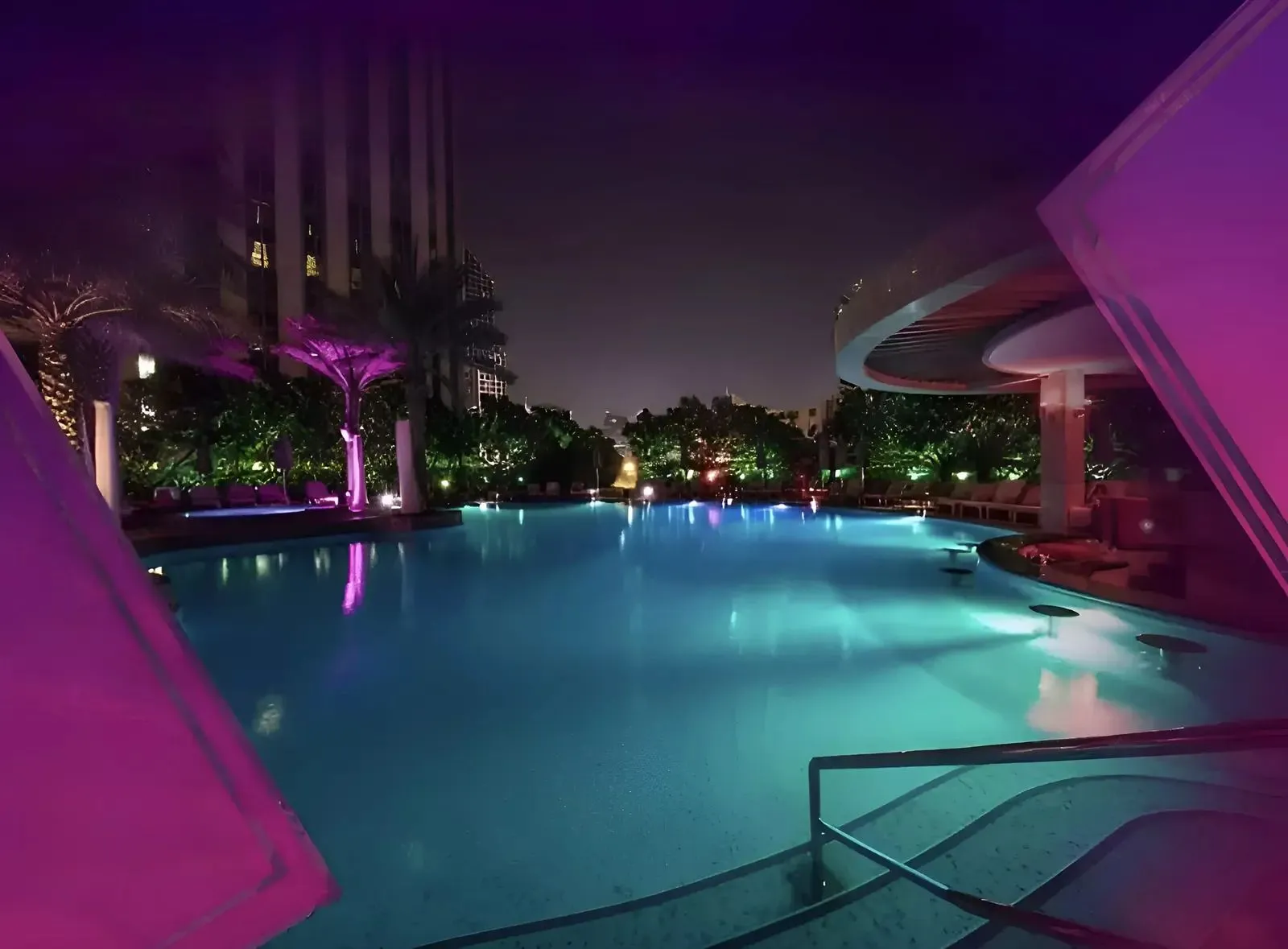 La Capitale Suite Lagoons 2